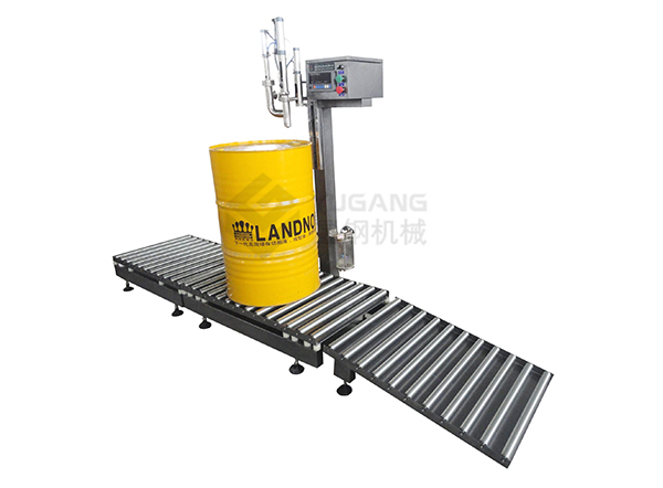 Semi-automatic weighing filling machine