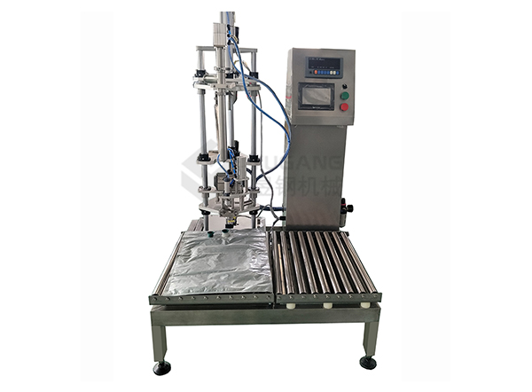 Bag-in-box filling machine